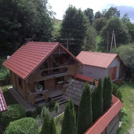 Затишний Будиночок Bukovets Exteriör bild