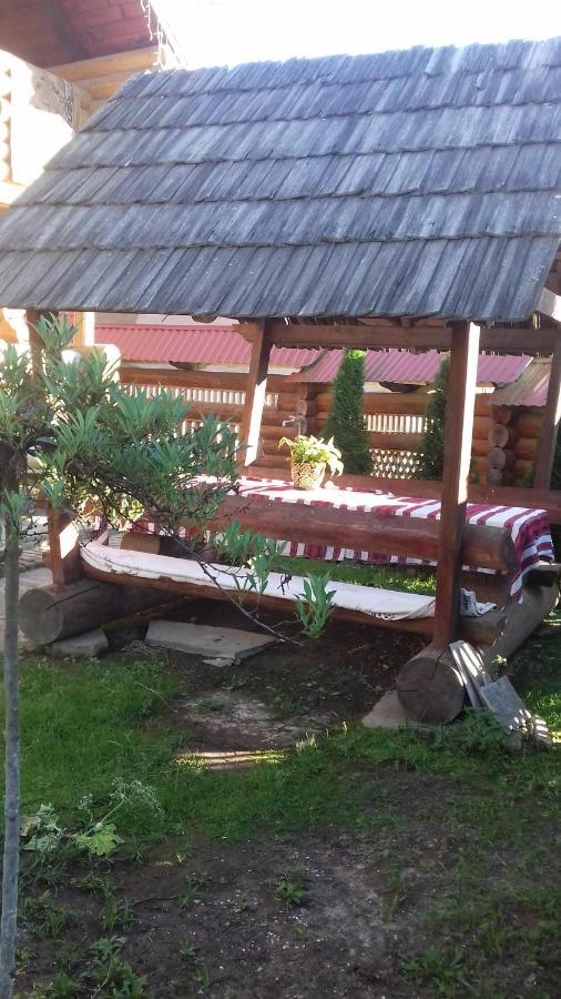 Затишний Будиночок Bukovets Exteriör bild