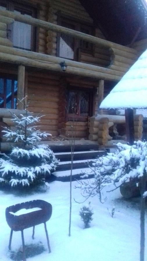 Затишний Будиночок Bukovets Exteriör bild